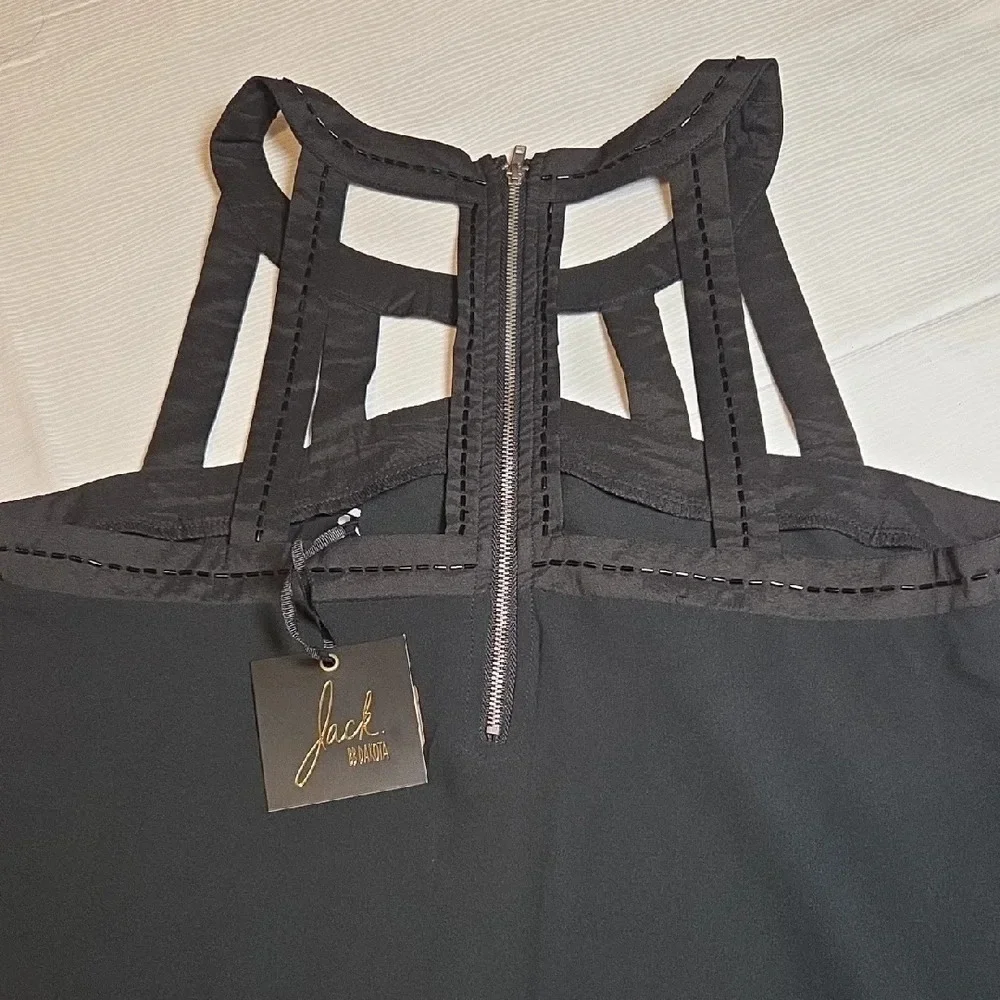 Jack BB Dakota,Chic Black Sleeveless Tank Top,sz M. - Picture 3 of 7